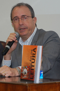 Jose-Castilho-Marques-Neto